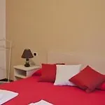 Botton D'oro Bed & Breakfast 3*